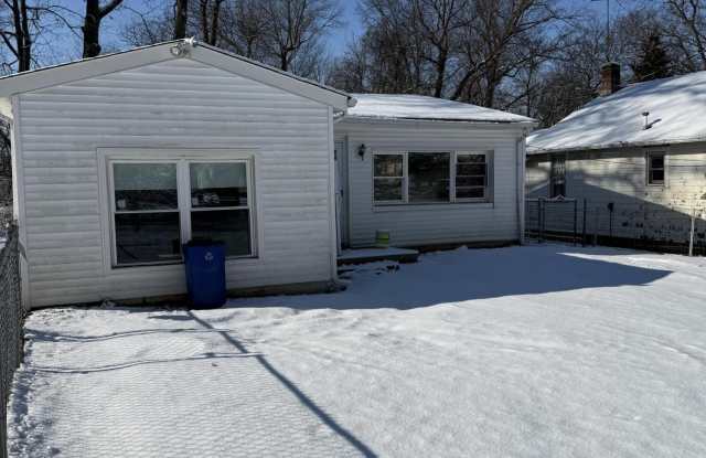 33 Weaverville Road photos photos