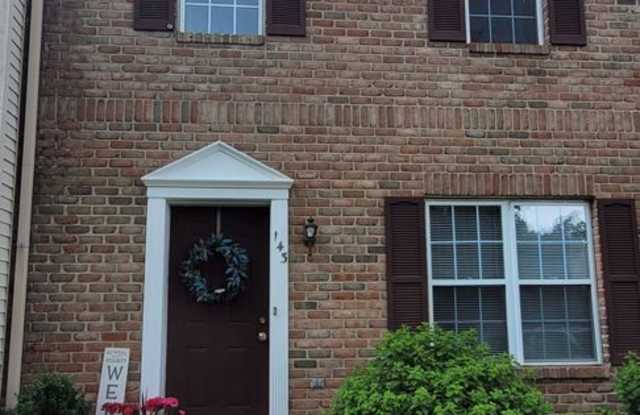 3 Bedroom 1.5 bathroom townhome-Eastpointe Townhomes photos photos