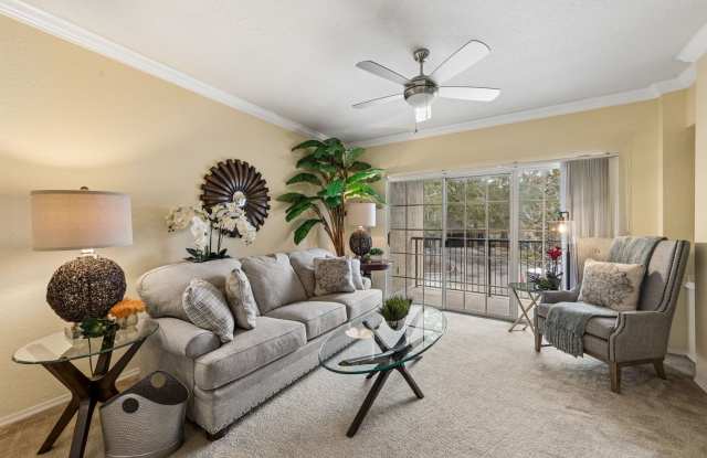 1/1 2nd floor condo, in gated community with all the amenities Gallery 4