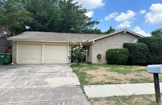 Nice Single Family Home in Birdville ISD - 6217 Douglas Drive, Watauga, TX 76148