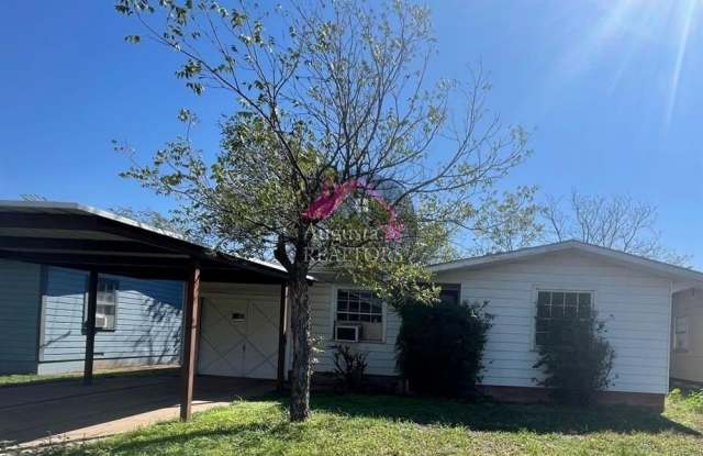 1625 N Mockingbird Lane - 1625 North Mockingbird Lane, Abilene, TX 79603