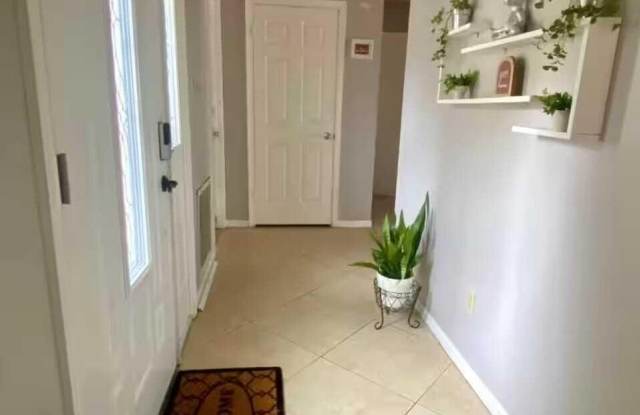 122 Riomar Drive Gallery 3