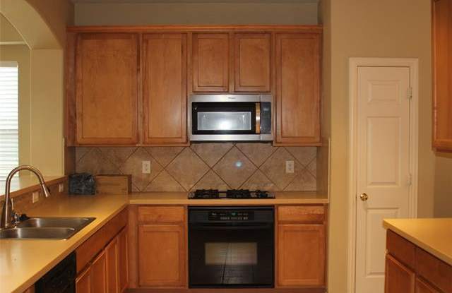 11484 Henderson Drive Gallery 4