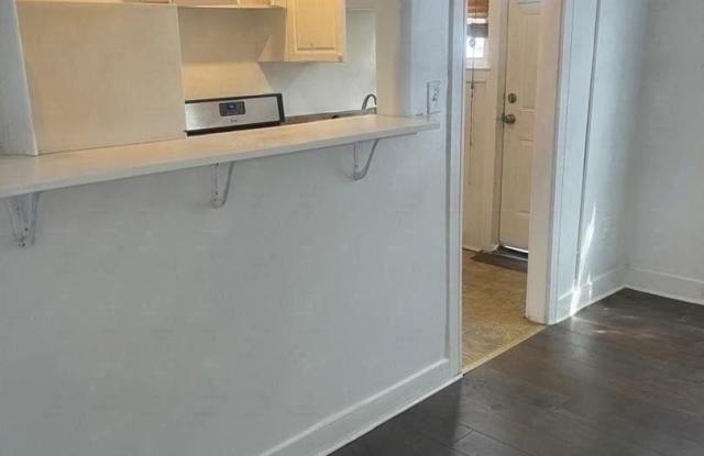 2 Bedroom in Belair-Edison! Gallery 4