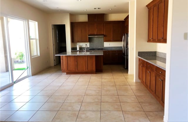 112 Trowel - 112 Trowel, Irvine, CA 92618