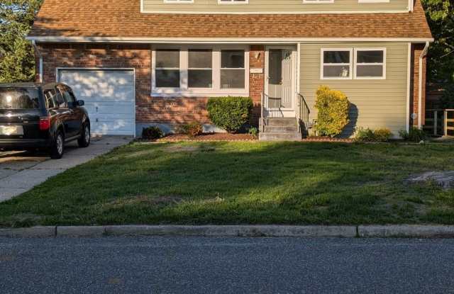 132 Avondale Drive photos photos