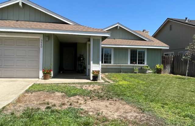 House For Rent | 3440 Nonpareil Dr., Atwater Gallery 1