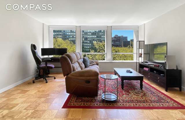 330 East 33rd Street - 330 East 33rd Street, New York City, NY 10016