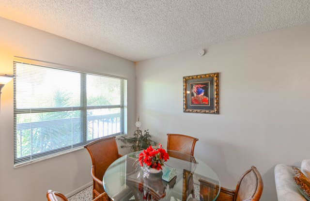 425 30th Avenue West Gallery 4