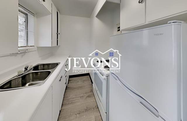 Embrace the cozy charms of this single-family home in Yakima's heart photos photos