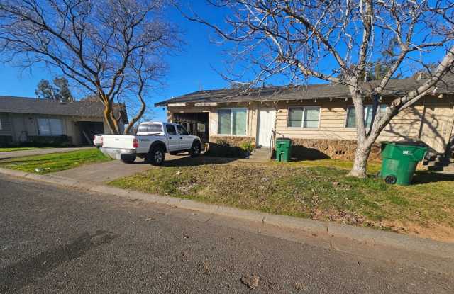 2 Bedroom 1 Bath Apartment for Rent in Corning! photos photos