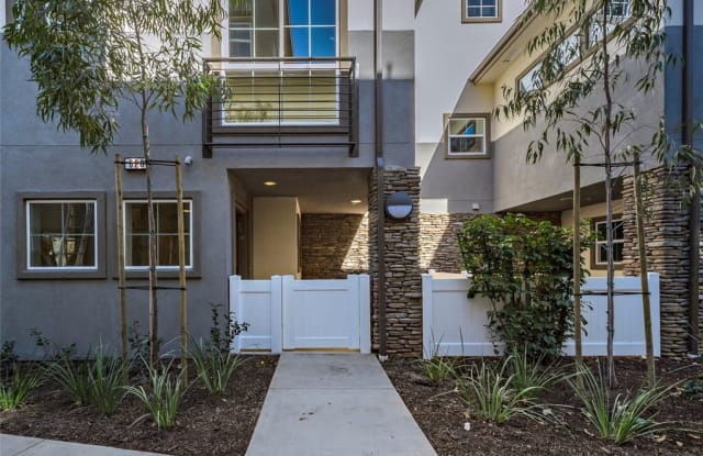 620 Seabright Circle - 620 Seabright Cir, Costa Mesa, CA 92627