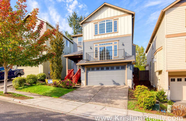 Beautiful 4 BD* 3 BA* Single Family Home Located Indigo Ridge Community *Lovely Backyard* *Spectacular Location!* photos photos