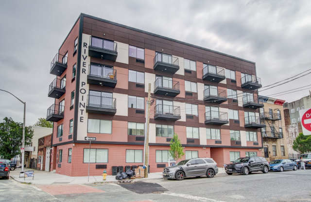 6 Madison St photos photos