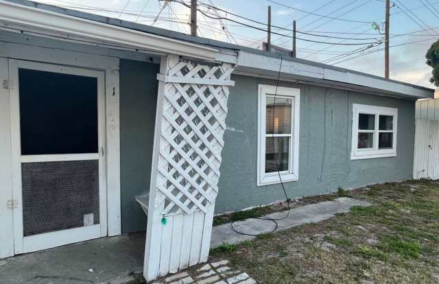 FIRST FLOOR UNIT BILLS PAID! photos photos