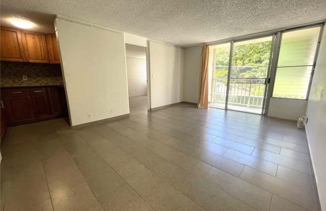 Spacious 3 Bed / 2 Bath – Nuuanu Park Place – Garden-Level Unit photos photos