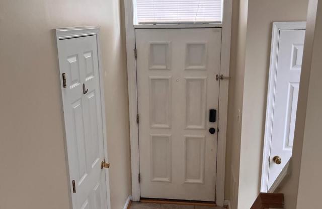 122 EASTRIDGE CIRCLE Gallery 3