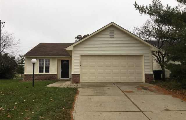 2110 Historic Oaks Boulevard - 2110 Historic Oaks Blvd, Indianapolis, IN 46214