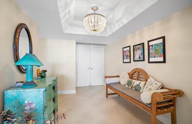 5080 N Ocean Drive Gallery 4