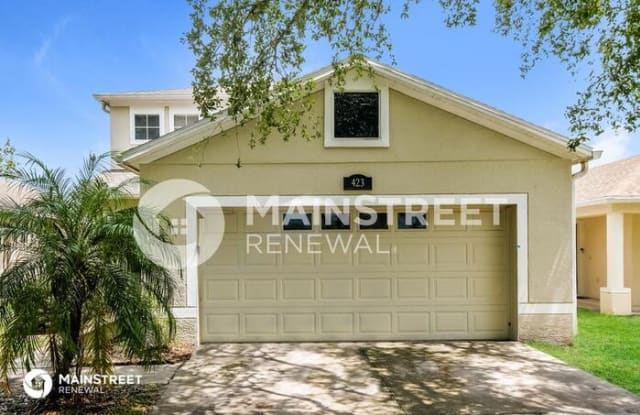 423 Maple Pointe Drive - 423 Maple Pointe Drive, Seffner, FL 33584