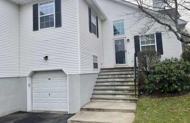 44 Racquet Road photos photos