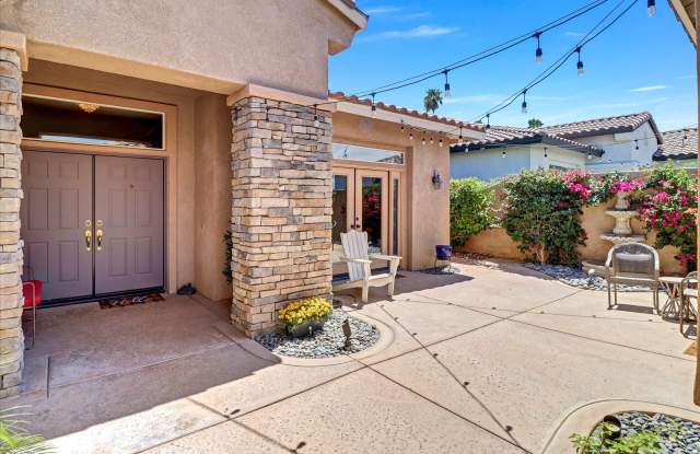 77573 Ashberry Court Gallery 4
