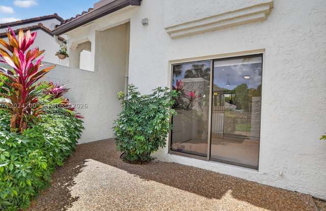 7906 Granada Pl Gallery 4