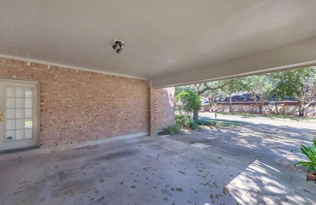 22319 Stormcroft Lane Gallery 4