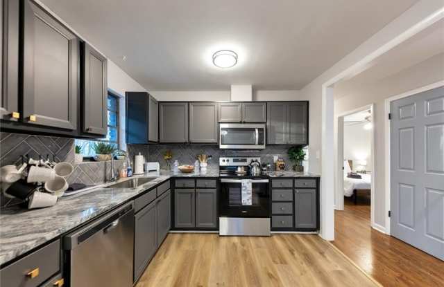 3390 Creek Valley Drive SE Gallery 4
