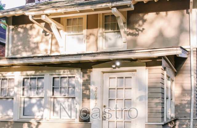 2097 Summit Street photos photos