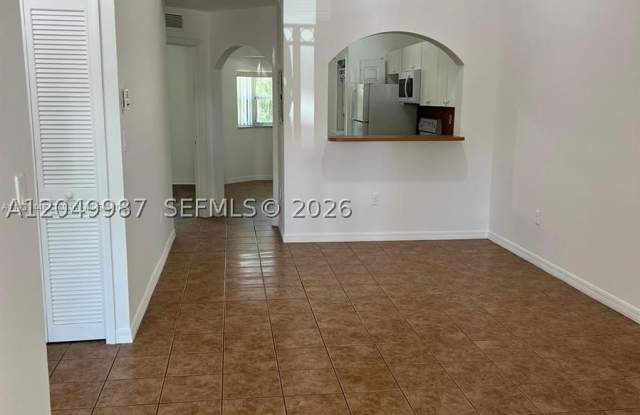 2911 SE 13th Rd photos photos