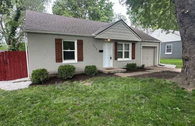 4818 Canterbury Rd - 4818 Canterbury, Roeland Park, KS 66205