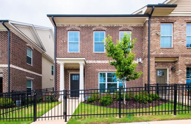 878 WESTMORELAND Circle NW - 878 Westmoreland Cir NW, Atlanta, GA 30318