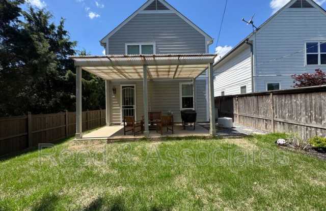 1080 Blythe St photos photos