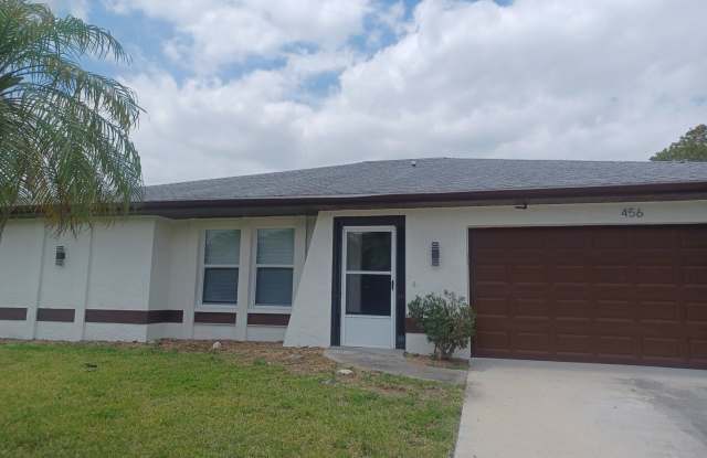 Reduced Rent: Newly Remodeled Stunning 3 bedroom / 2 bathroom Home With a Fenced Large Yard in Great Neighborhood photos photos