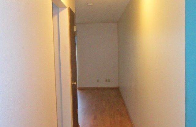 525-F Fairview Avenue SE Gallery 2