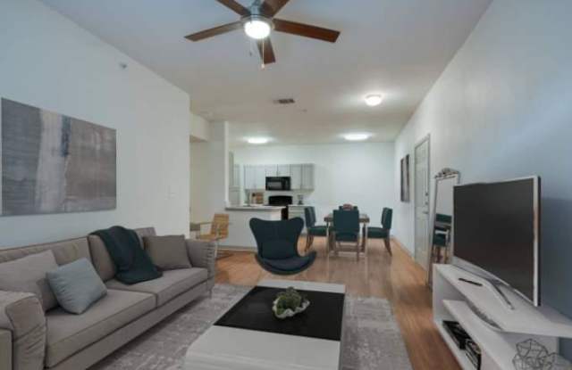 5158 N Loop 1604 E Gallery 2