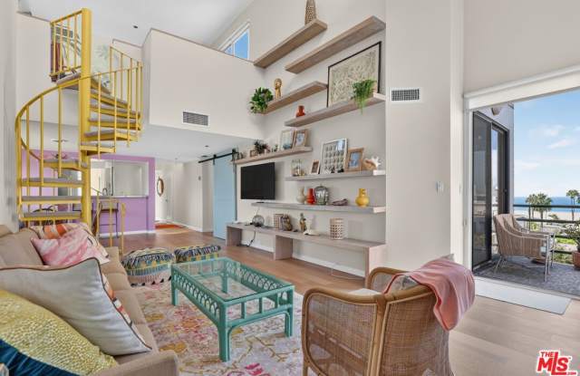 2930 Neilson Way Gallery 2
