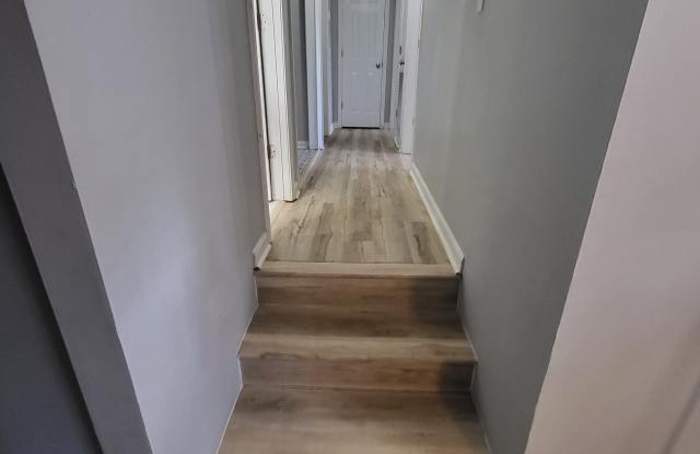 106 Dee Court Gallery 2