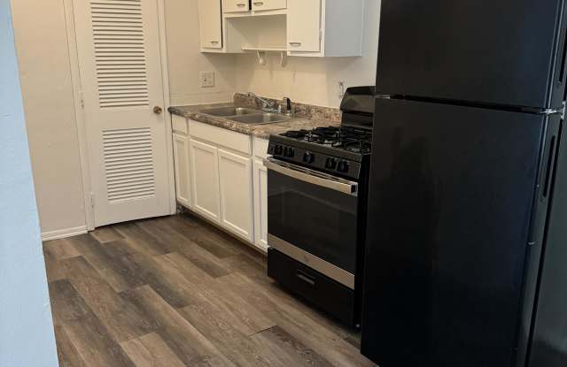 256 South Harbine Avenue - C photos photos