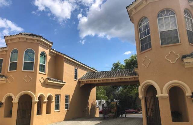 2903 HANSEN MANOR LANE - 2903 Hansen Manor Ln, Tampa, FL 33611
