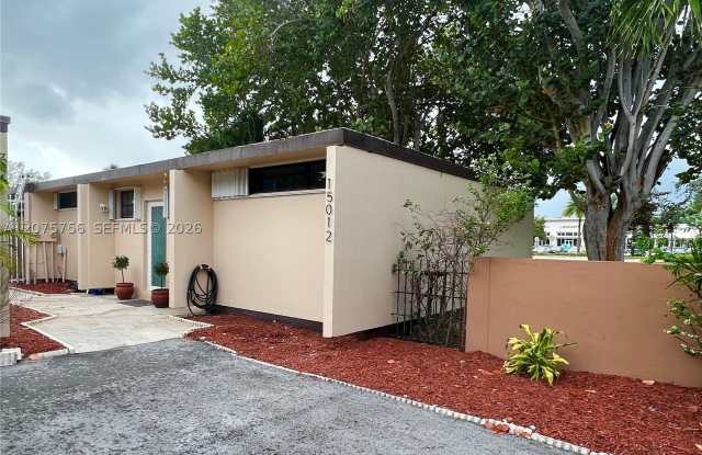 15012 Royal Palm Ave photos photos