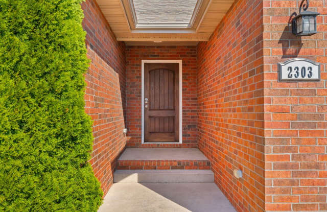2303 W Bridlewood Trail Gallery 4