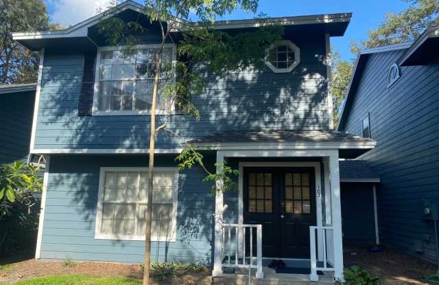 Spacious 3 Bedroom's, 2.5 bath condo in Lakeview Village. photos photos