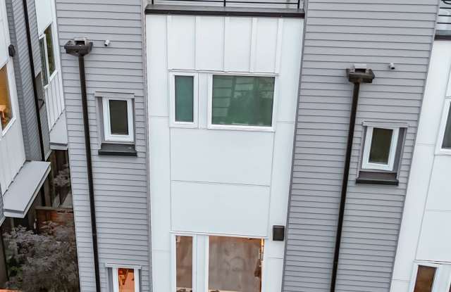 1338 East Spring Street - 1 Gallery 2