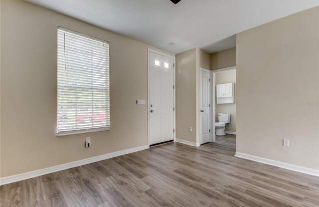 10037 BRADWELL PLACE Gallery 4