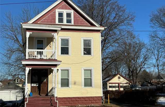 45 FULTON Avenue unit: 2 photos photos