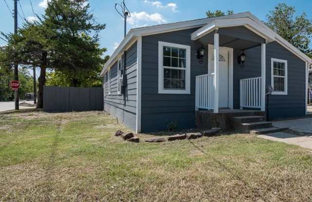 808 Jefferson Street - 808 Jefferson Street, McKinney, TX 75069