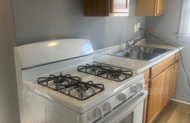 1534 3rd Avenue Southeast - 3 Gallery 2