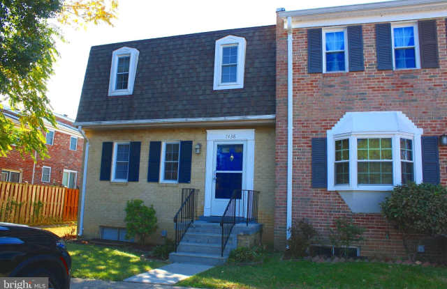 7438 ARDGLASS Drive - 7438 Ardglass Drive, Lorton, VA 22079